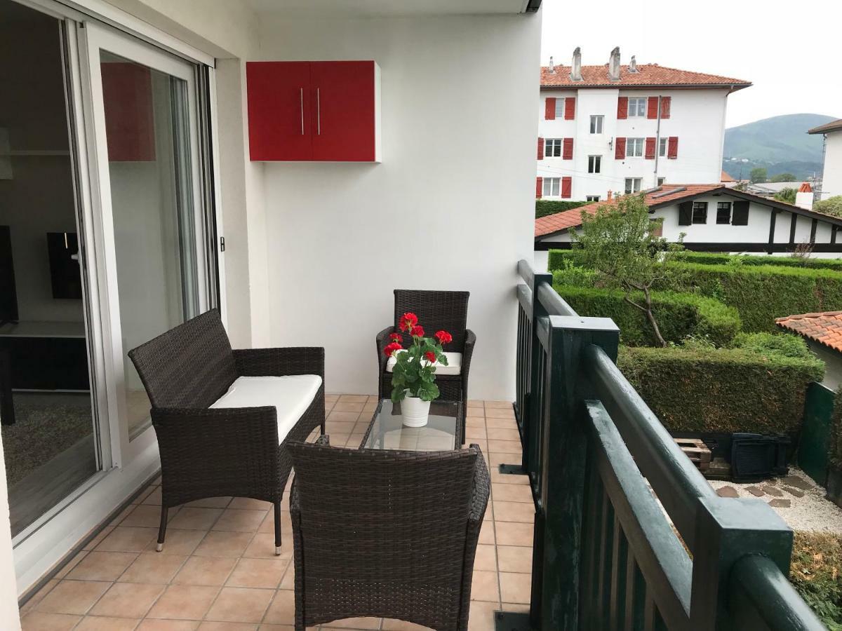 Port Bidassoa - T2 Coquet, Parking, Lit Xxl, Wifi, Pres De La Gare Андай Экстерьер фото